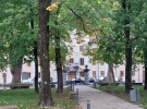 V parku pred Lanthierijevo graščino